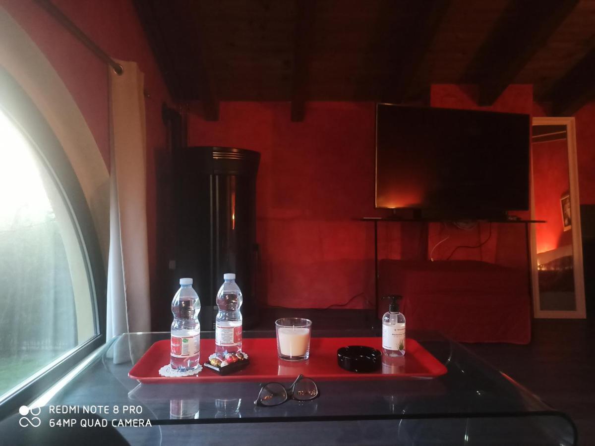 Casa Vacanze Soleluna モンティキアーリ エクステリア 写真