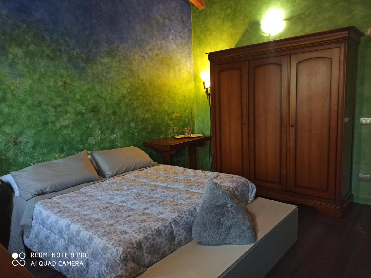 Casa Vacanze Soleluna モンティキアーリ エクステリア 写真