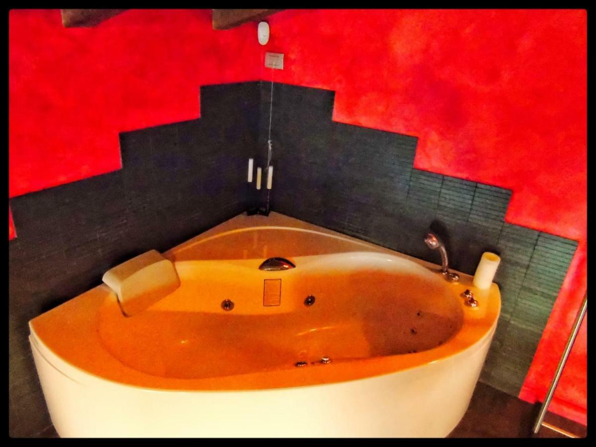 Casa Vacanze Soleluna モンティキアーリ エクステリア 写真