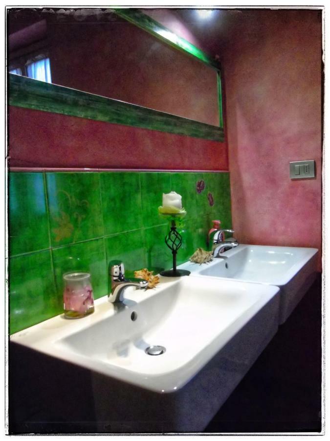 Casa Vacanze Soleluna モンティキアーリ エクステリア 写真